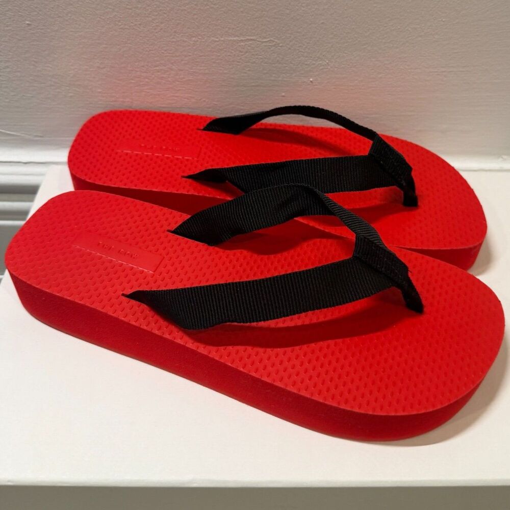 The Row Dune Flatform Sandals in Scarlet Red Size 37 NIB